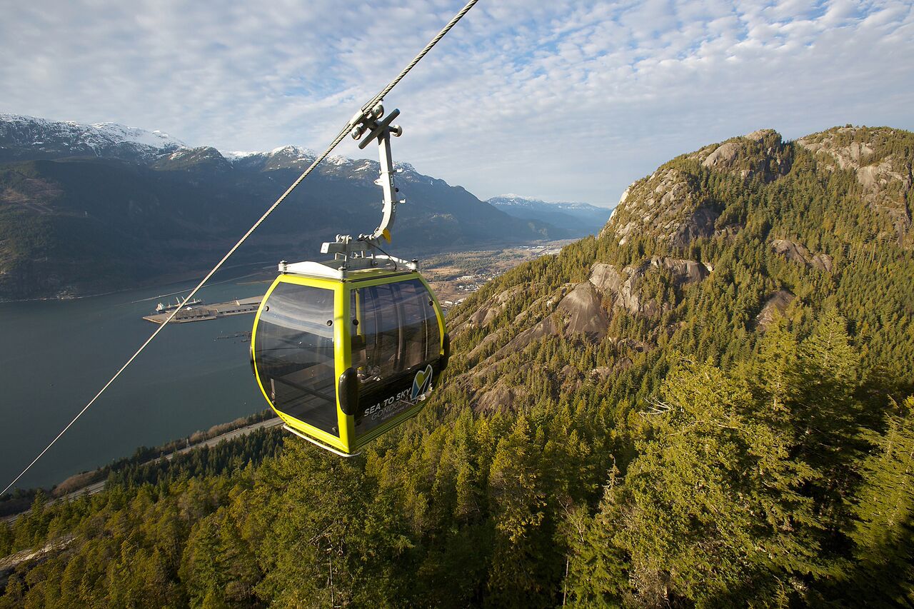 sea-to-sky-gondola-second-birthday-vancouver-mom