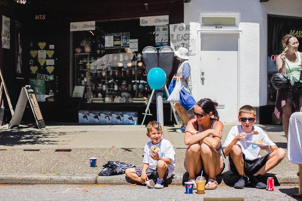 \Greek Days