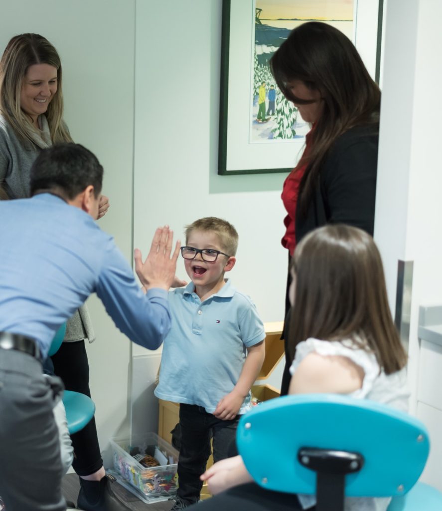Child's first visit to dentist