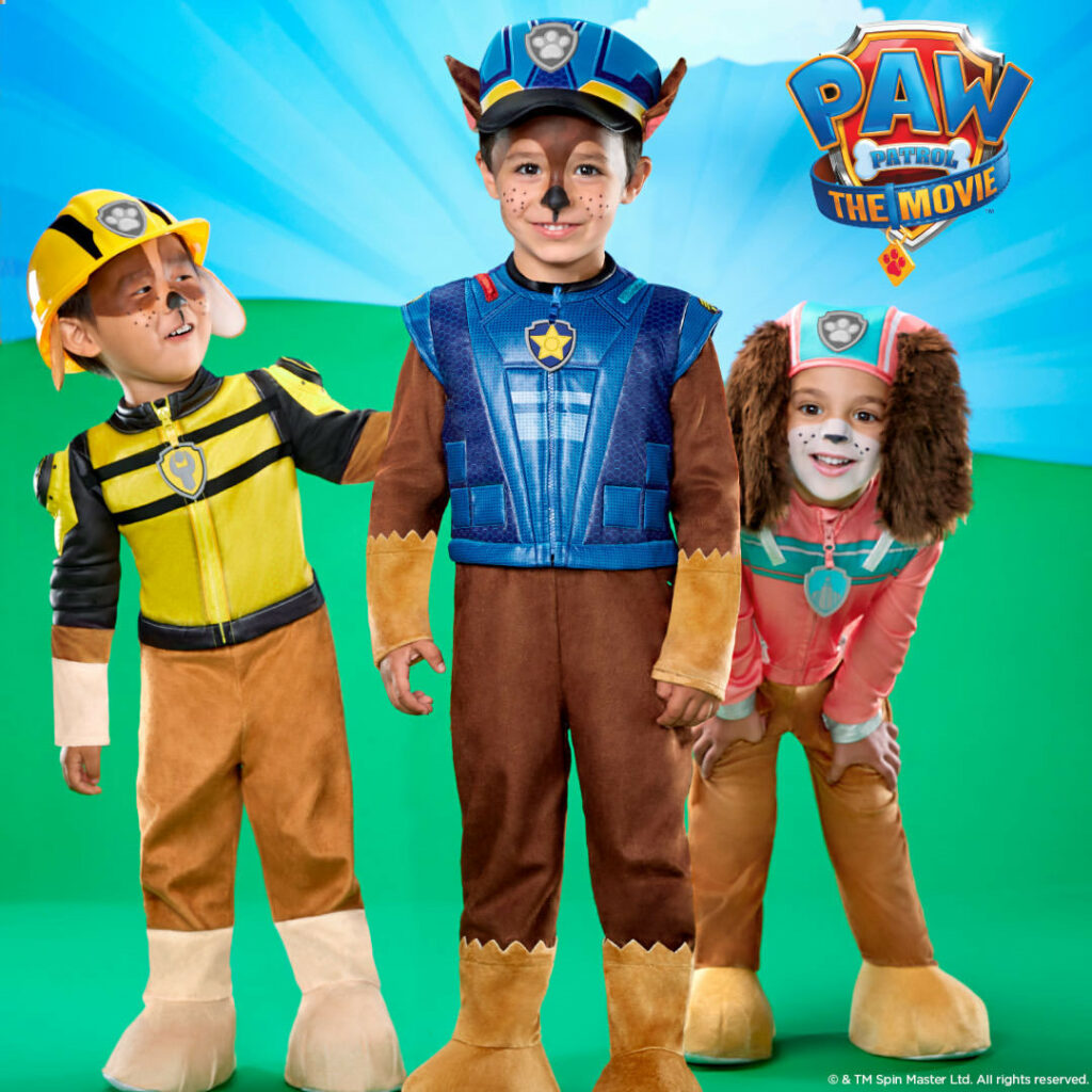 Kids in Paw Patrol halloween costumes