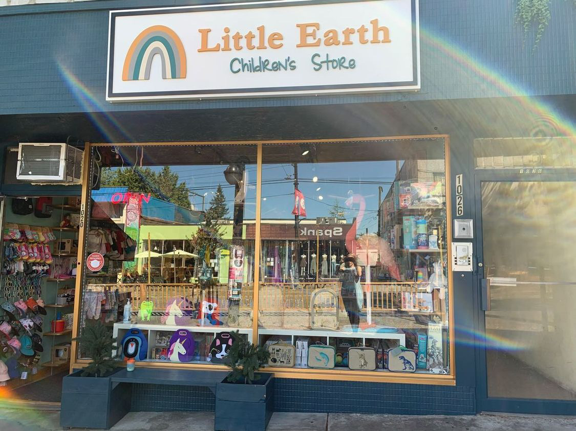 584447F8A5C14A158C68590A91EB11D2 Vancouver Mom