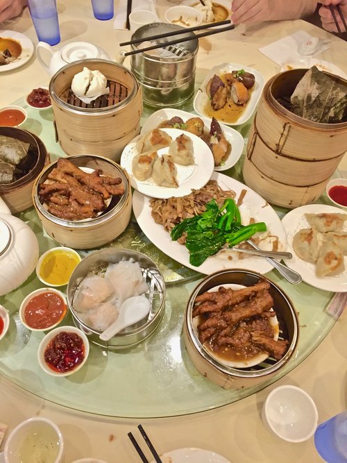 A Wok Around- experience gifts for Mother's Day.