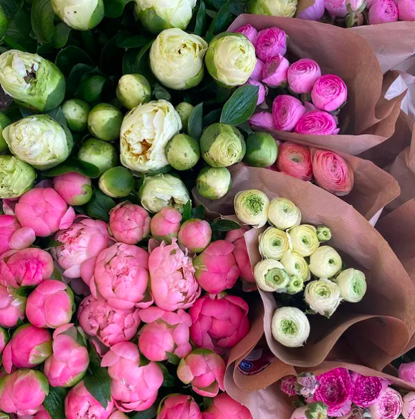 The Flower Company Vancouver. Local Vancouver Florists.