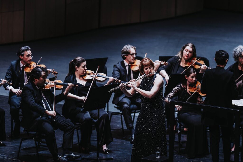 Guest soloist and VYSO alumni Joanna G’froerer performing at a National Arts Centre Orchestra concert