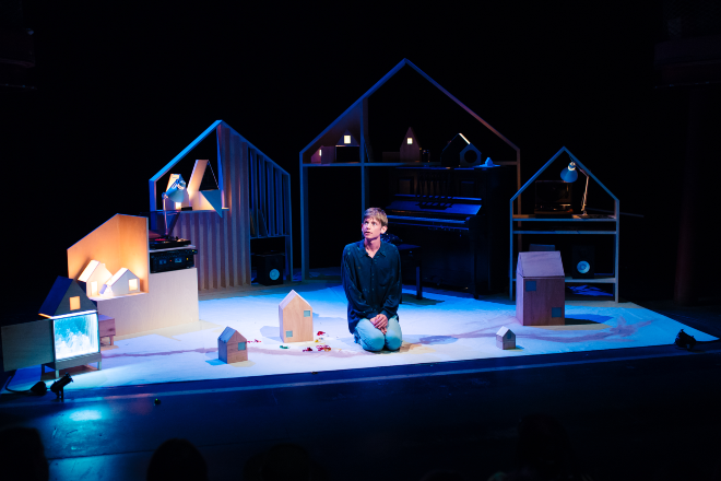 Show at the Vancouver International Children's Festival called I wish I was a little Mountain